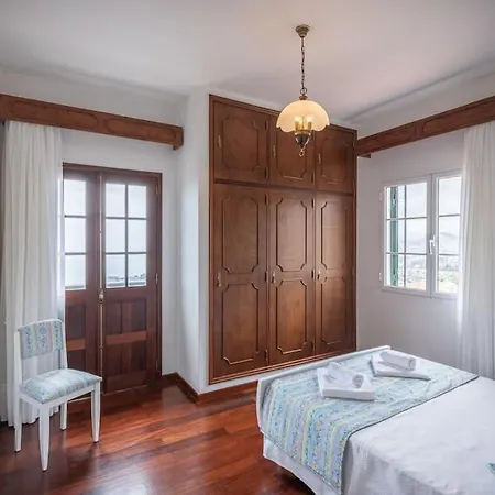 Garden House Tatil Evi Funchal