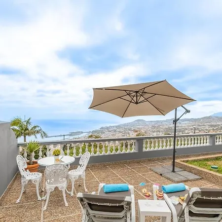 Garden House Tatil Evi *