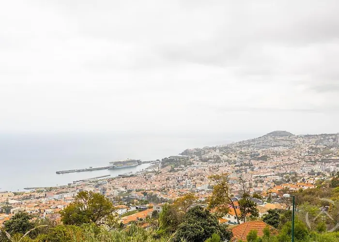 Garden House Casa de Férias