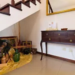 Сasa de vacaciones Garden House