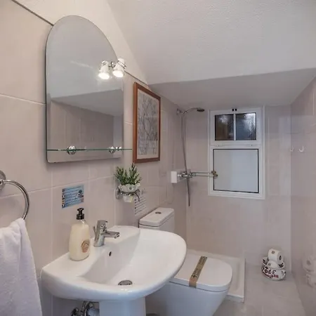 Дом отдыха Garden House Фуншал
